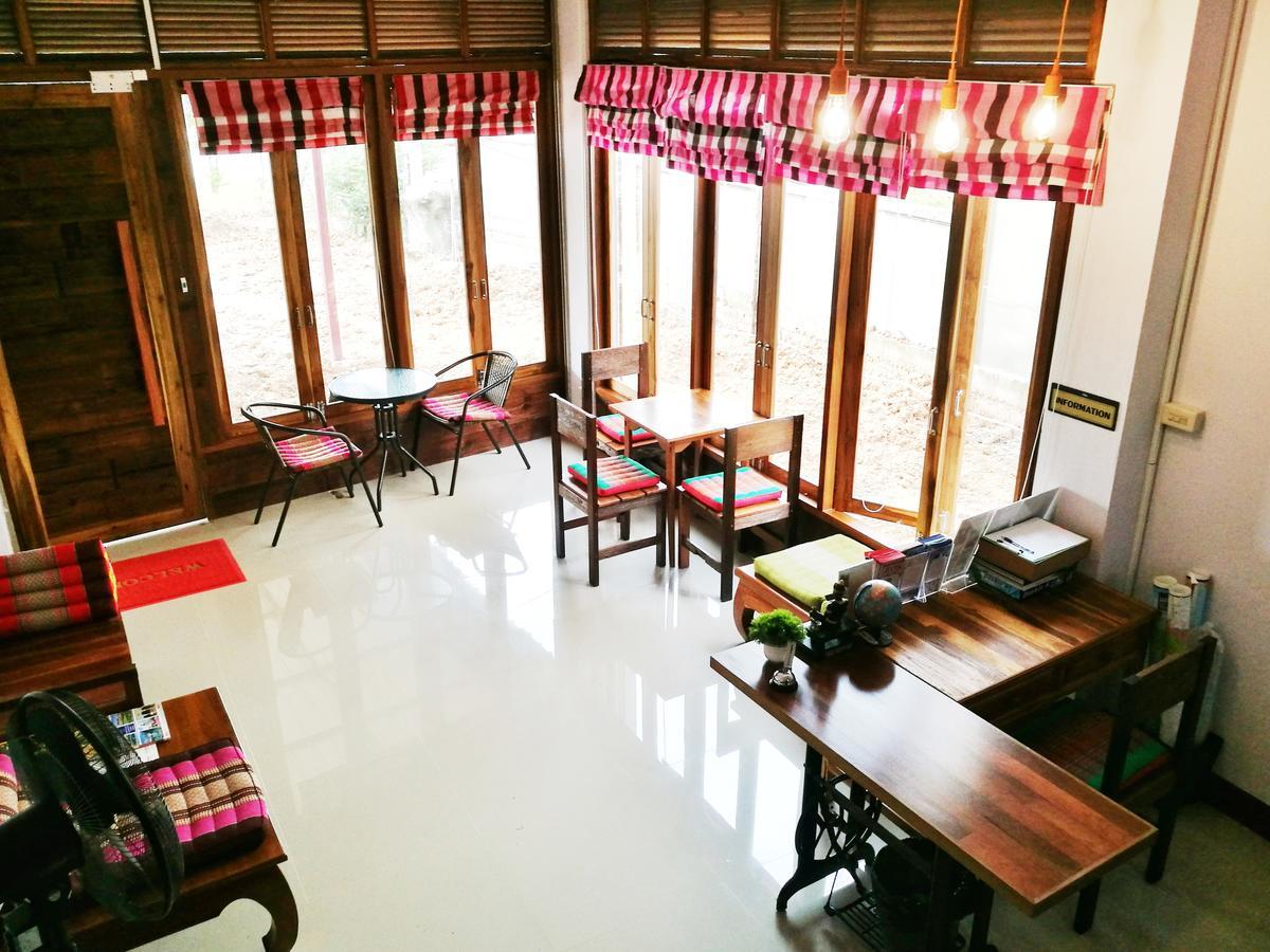 Sukhothai Cozy Hostel And Dorm Dış mekan fotoğraf